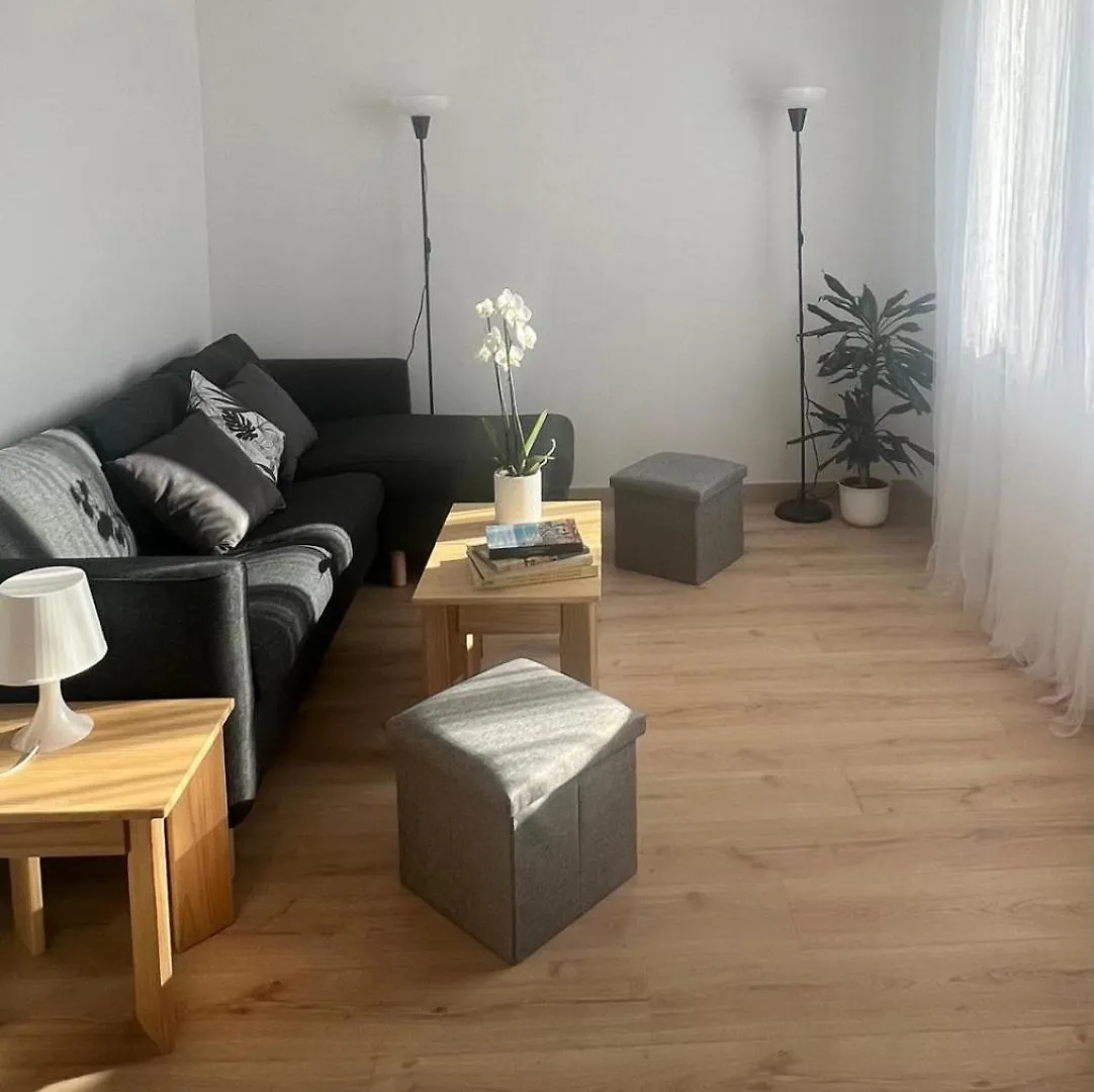 El Faro Apartaments Suites - Placa De La Font Tarragona 0*,