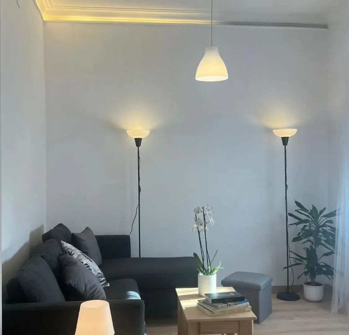 El Faro Apartaments Suites - Placa De La Font Tarragona