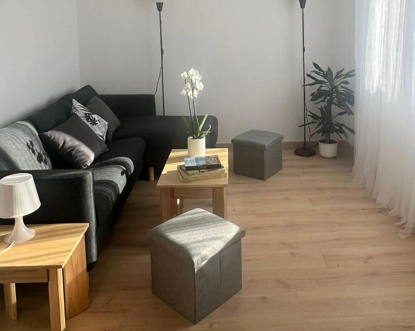 El Faro Apartaments Suites - Placa De La Font Tarragona Apartment