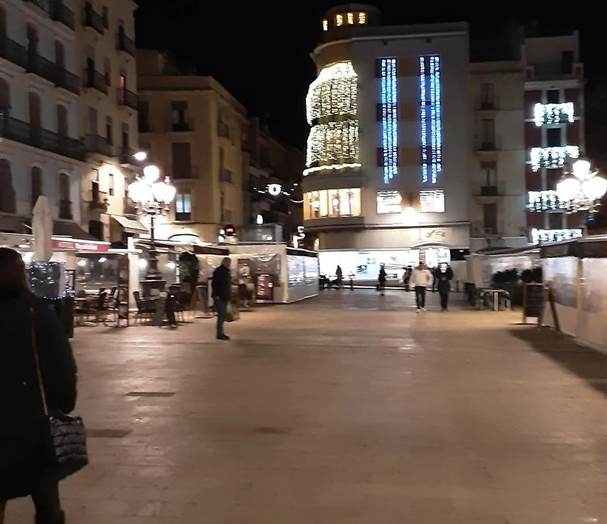 El Faro Apartaments Suites - Placa De La Font Tarragona Spain