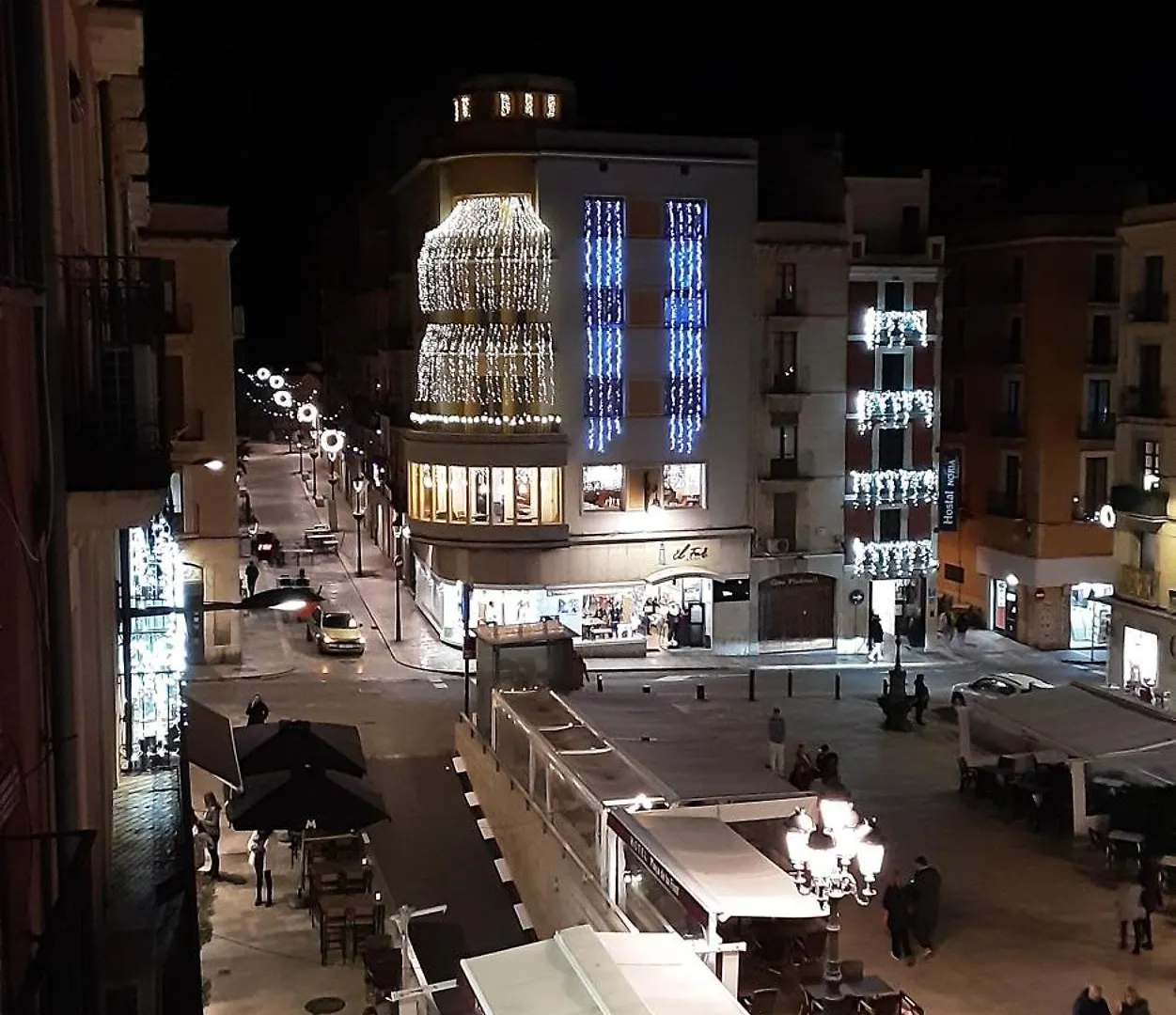 El Faro Apartaments Suites - Placa De La Font Tarragona 0*,  Spain