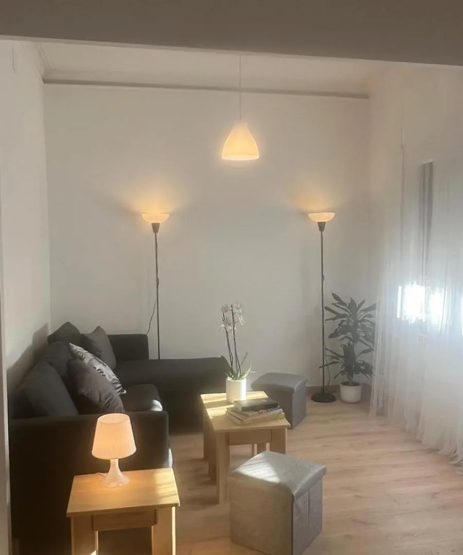 El Faro Apartaments Suites - Placa De La Font タラゴナ アパート