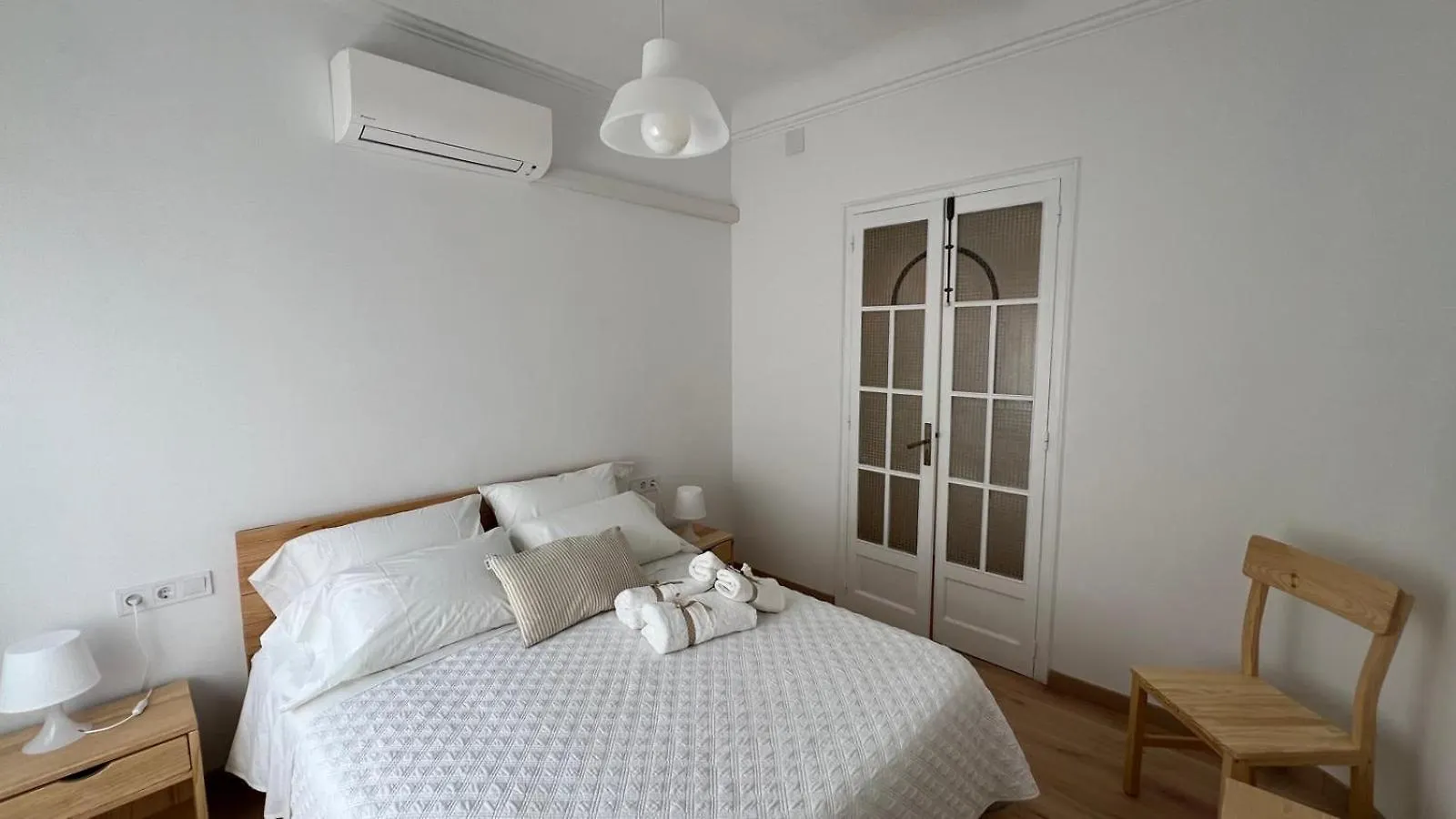 Apartment El Faro Apartaments Suites - Placa De La Font Tarragona
